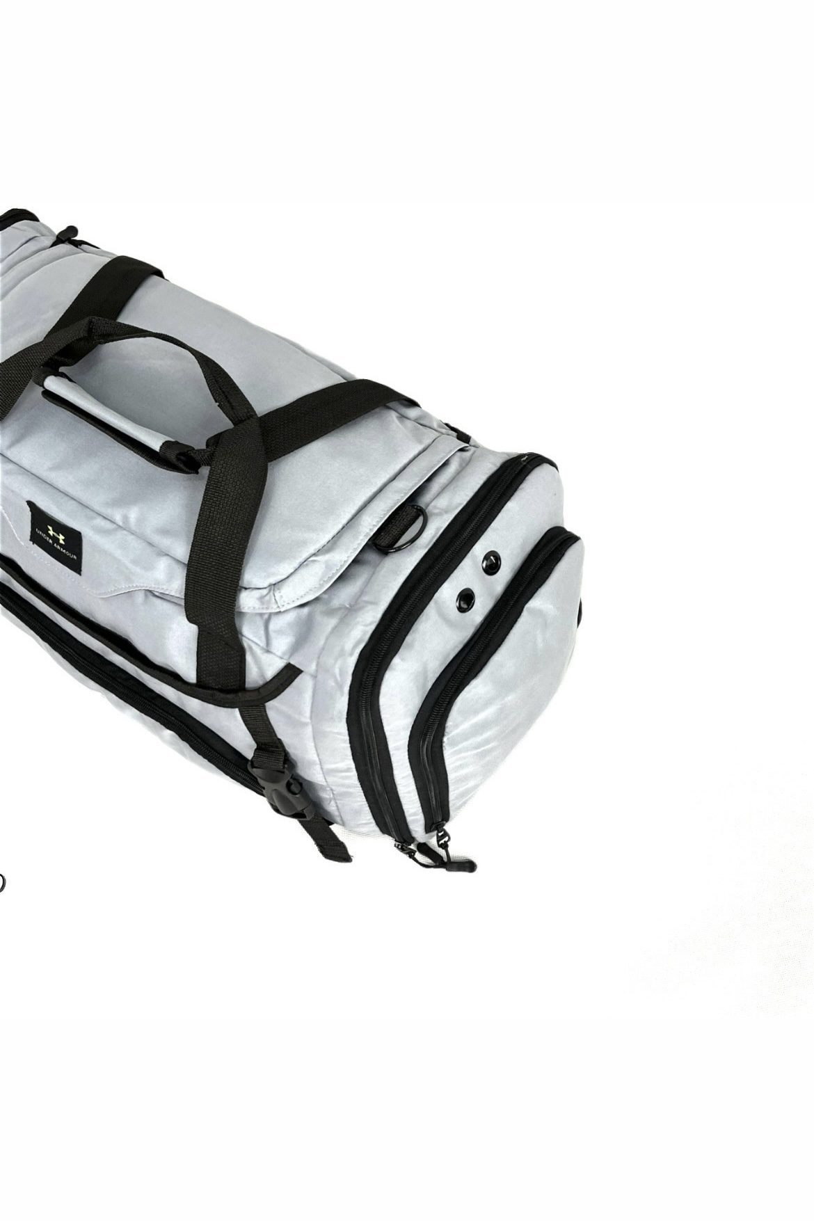 ساک ورزشی آندر آرمور ساک ورزشی با ۶ جیب خارجی برای سازماندهی بهتر