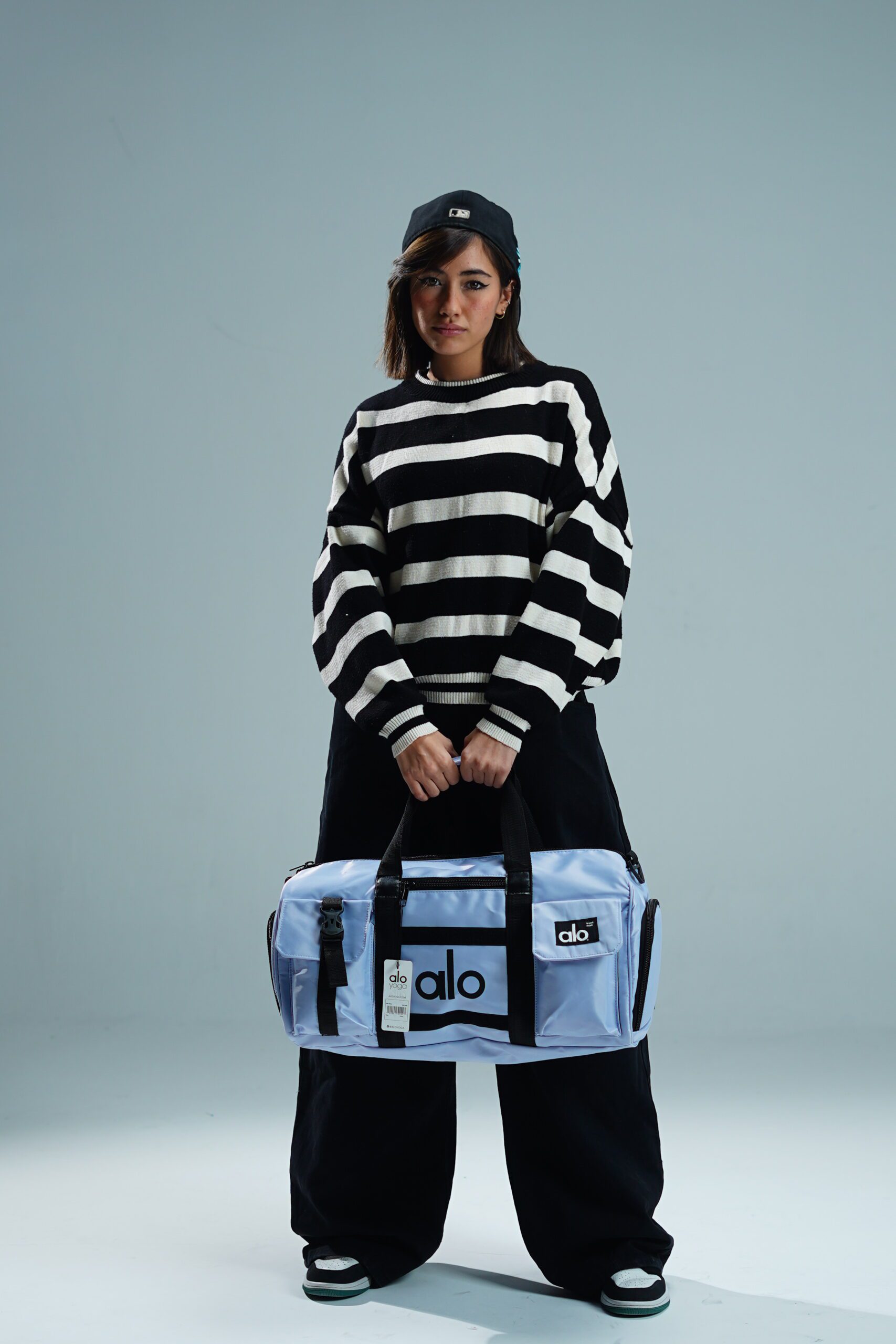 ساک ورزشی آلو ساک ورزشی زنانه/مردانه آلو با بند قابل تنظیم