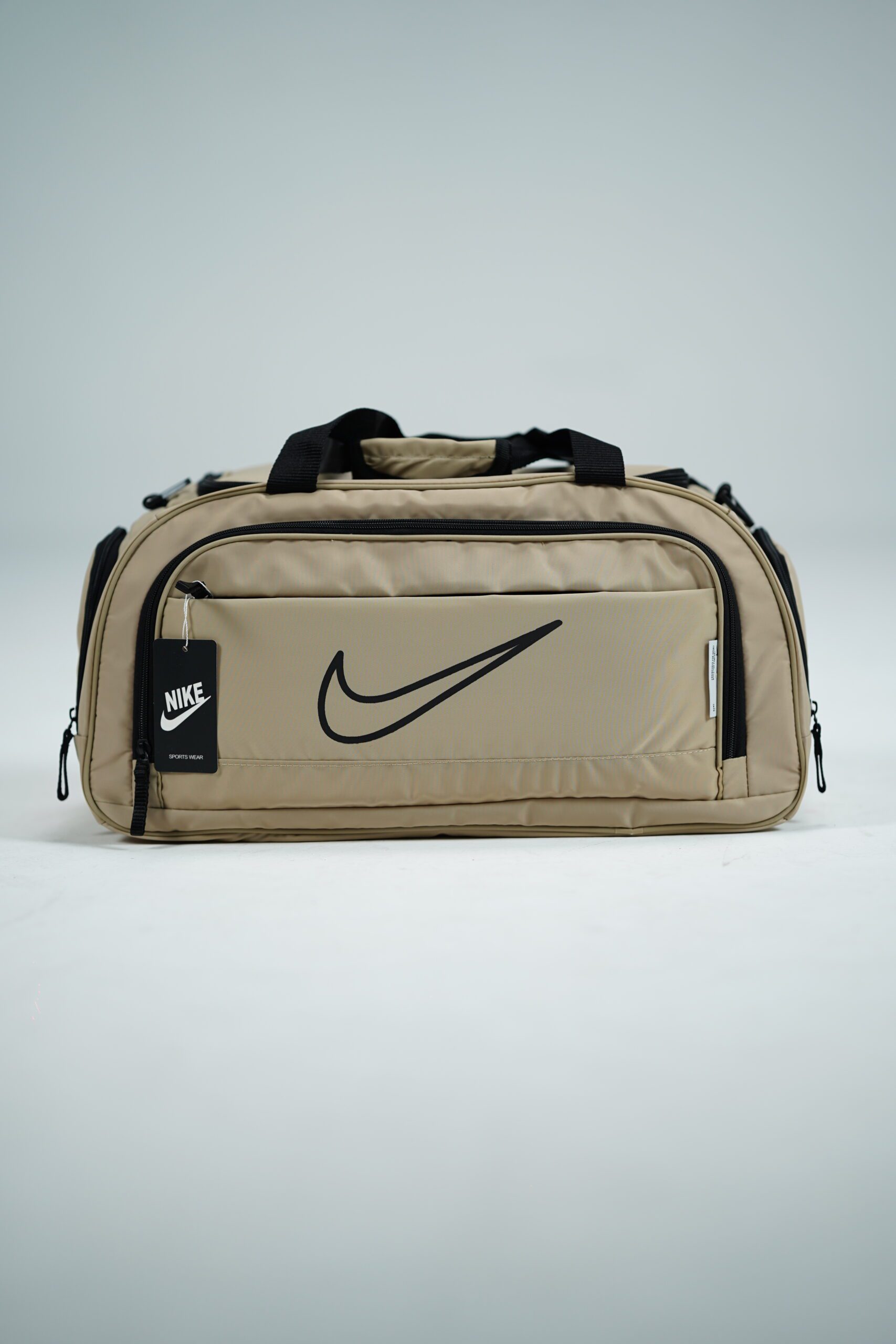 ساک ورزشی تفکیکی نایک ساک ورزشی بدنسازی جادار و سبک نایک