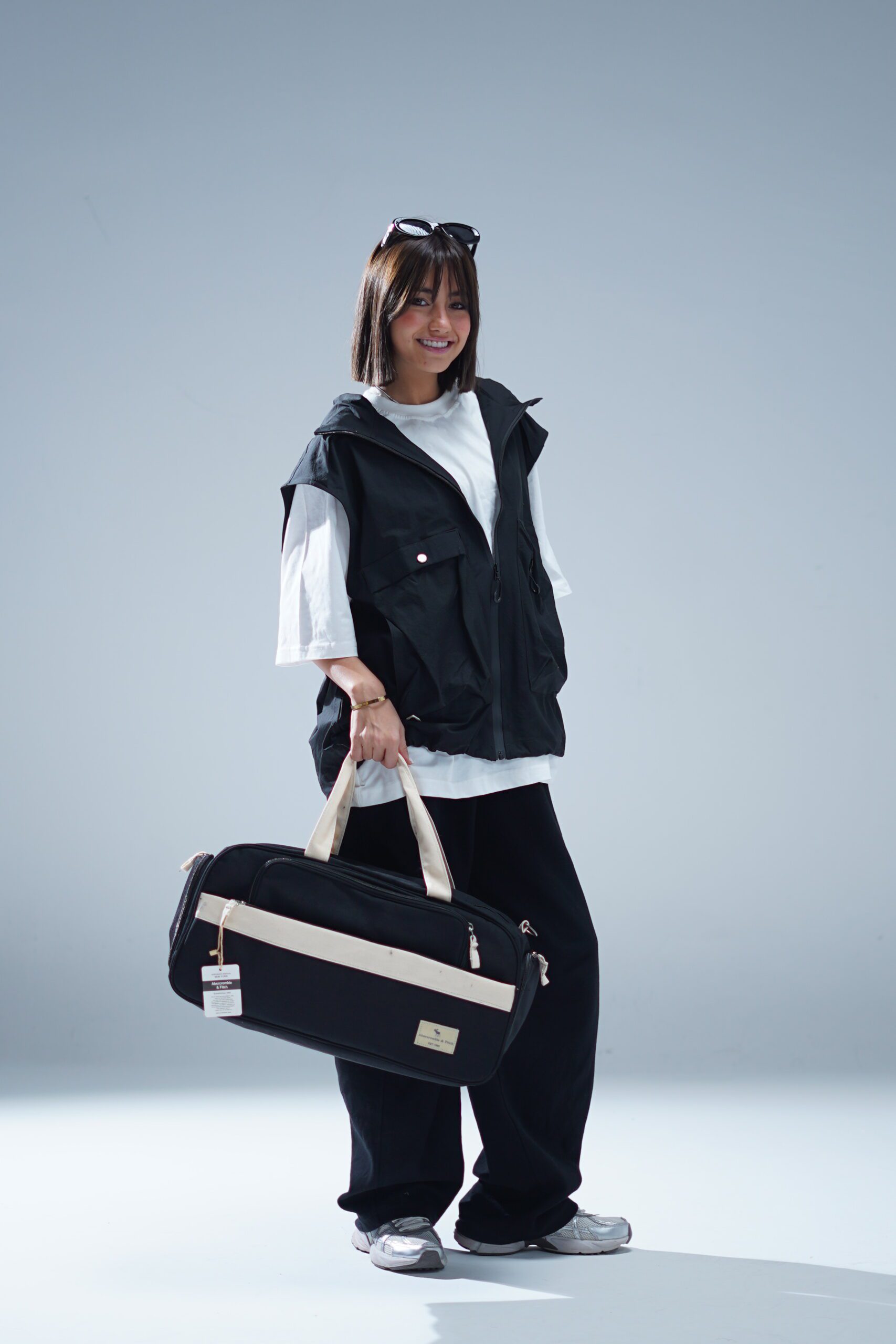 ساک ورزشی ابرکرومبی کیف باشگاه جاکفشی دار برند ابرکرومبی رنگ مشکی